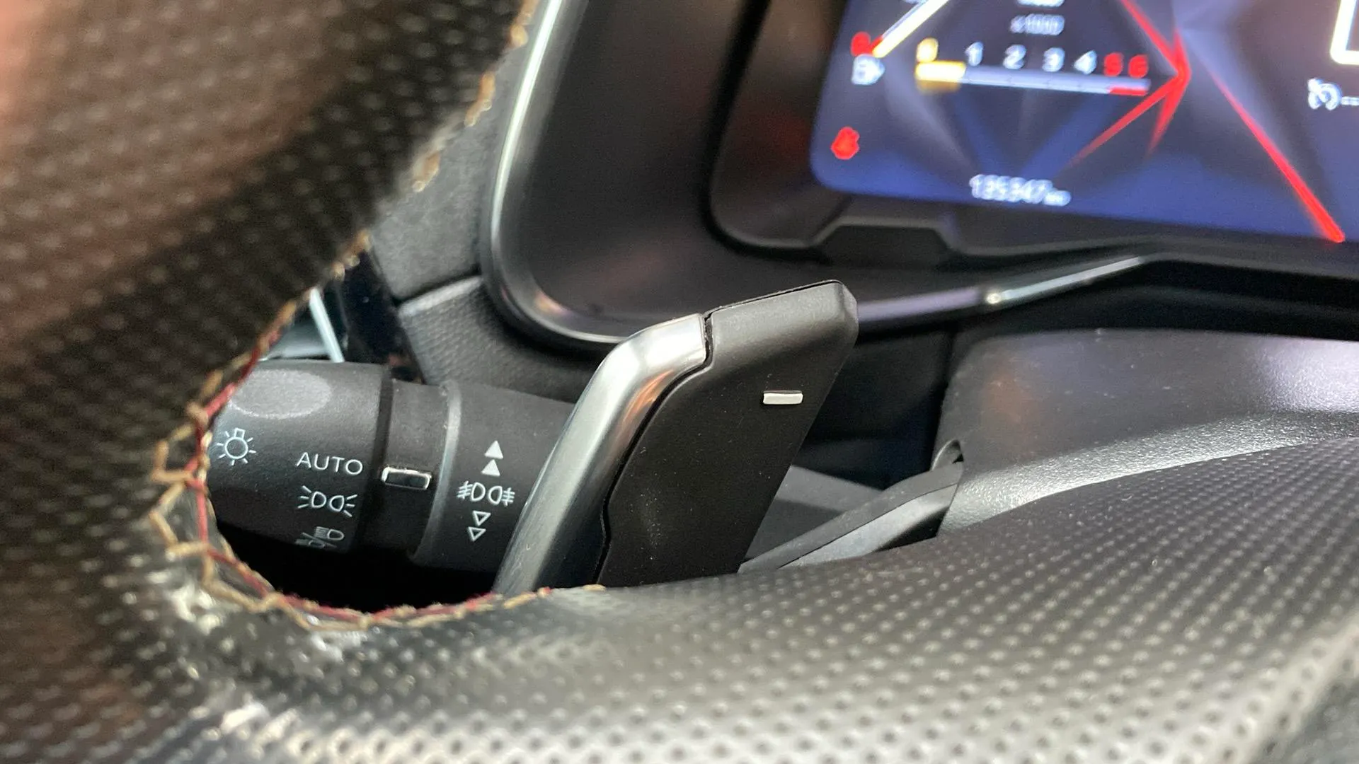 DS 7 Crossback BlueHDi DE SO Chic - foto 15