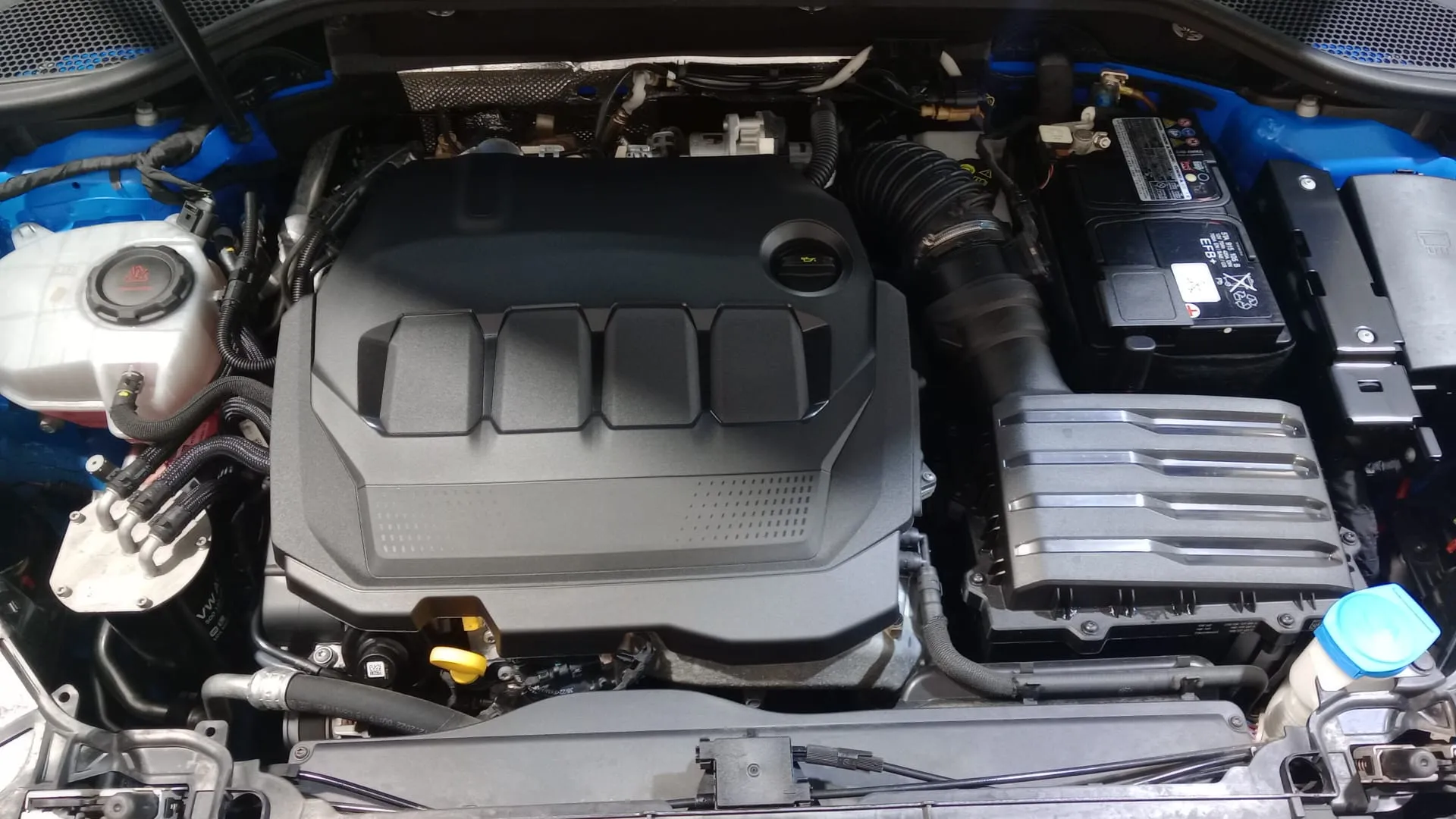 Audi Q2 S line 30 TDI - foto 14