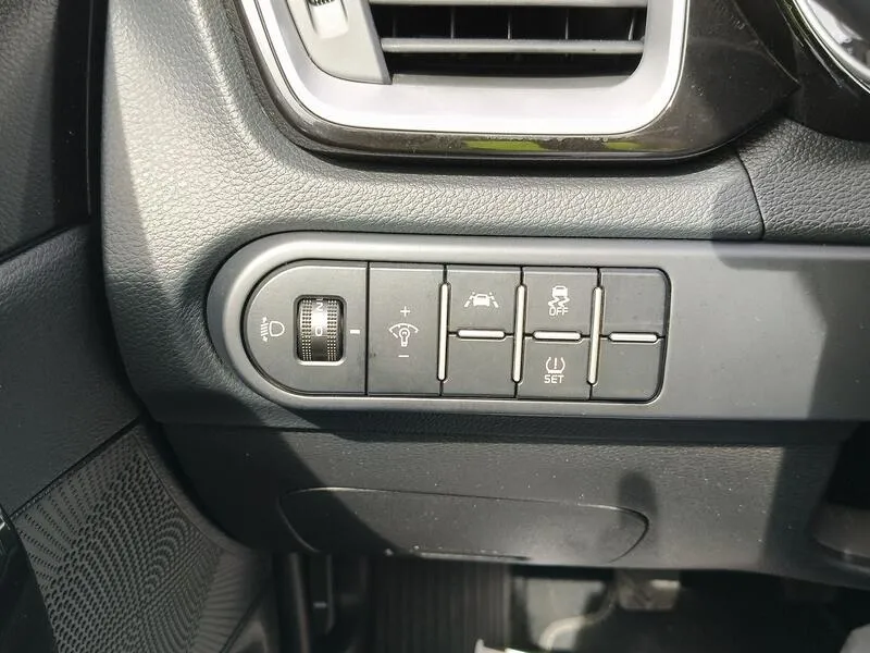 Kia XCeed 1.0 T-GDi Tech - foto 28