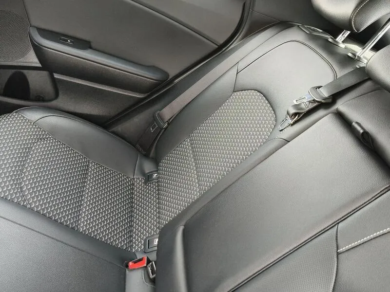 Kia XCeed 1.0 T-GDi Tech - foto 33