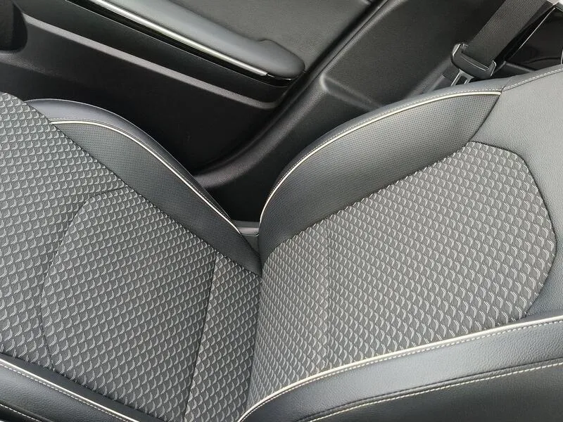 Kia XCeed 1.0 T-GDi Tech - foto 22