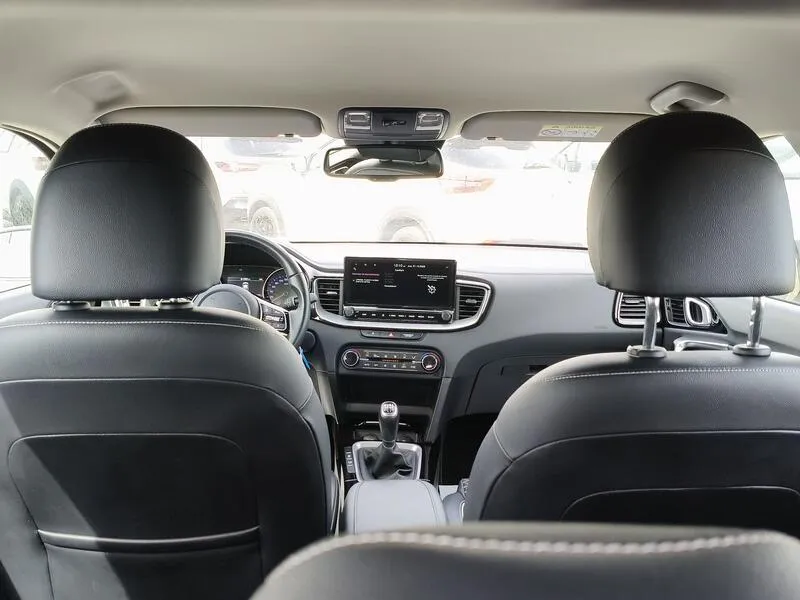 Kia XCeed 1.0 T-GDi Tech - foto 38