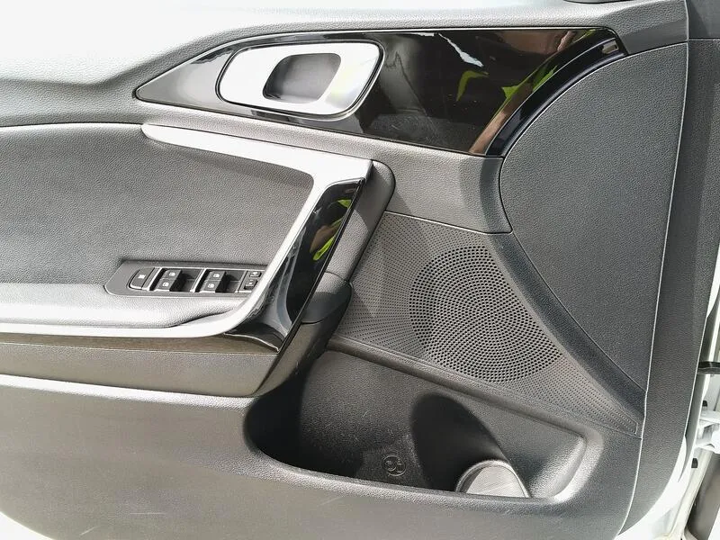 Kia XCeed 1.0 T-GDi Tech - foto 30