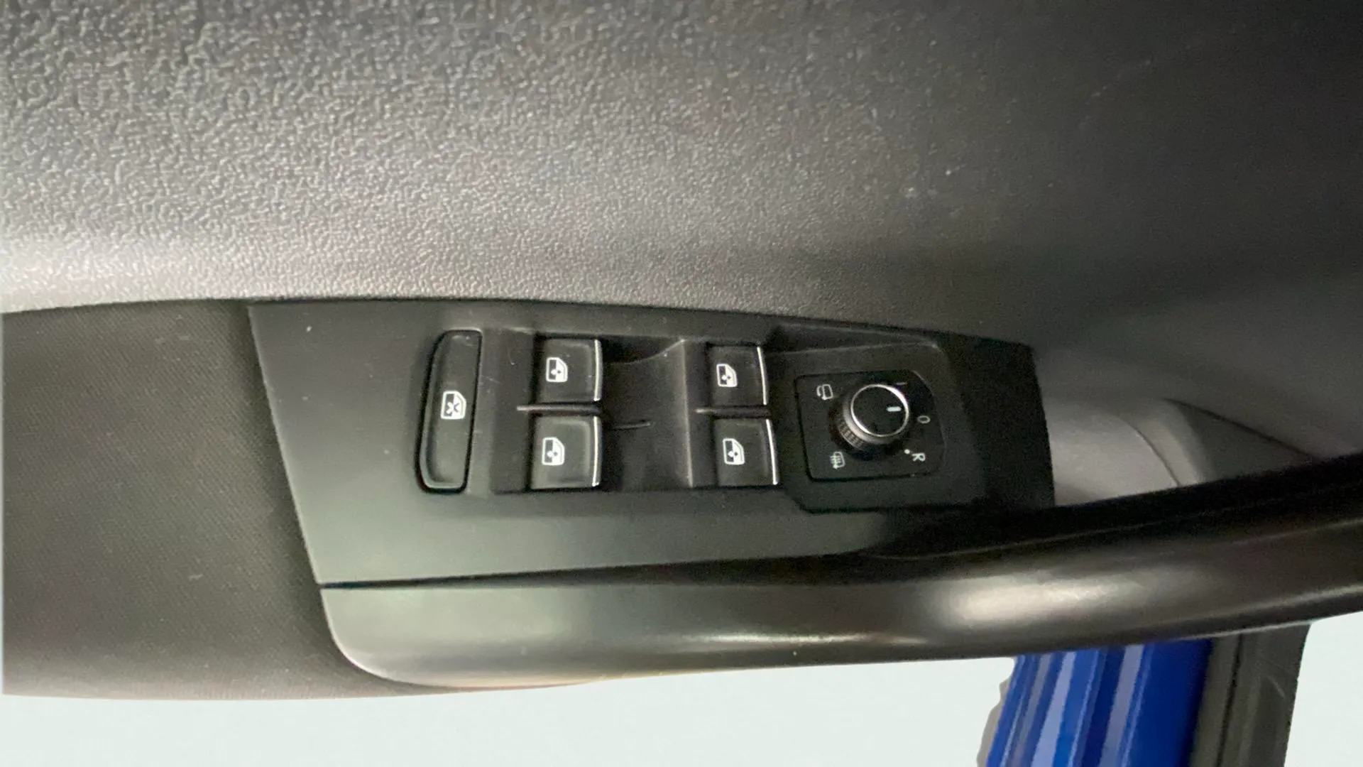 Volkswagen Polo Sport 1.0 TSI - foto 21