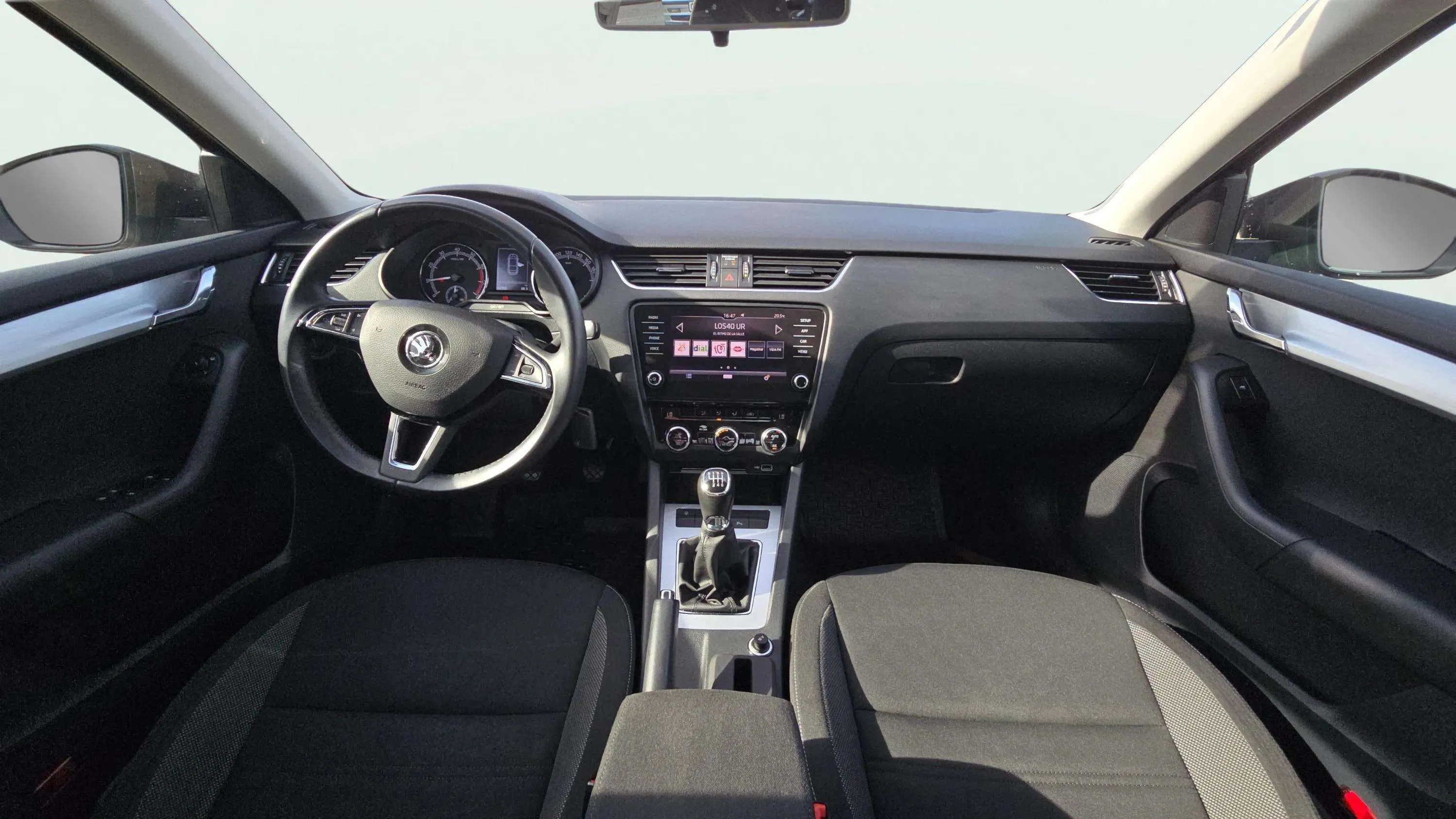 Škoda Octavia 1.5 TSI Style - foto 11