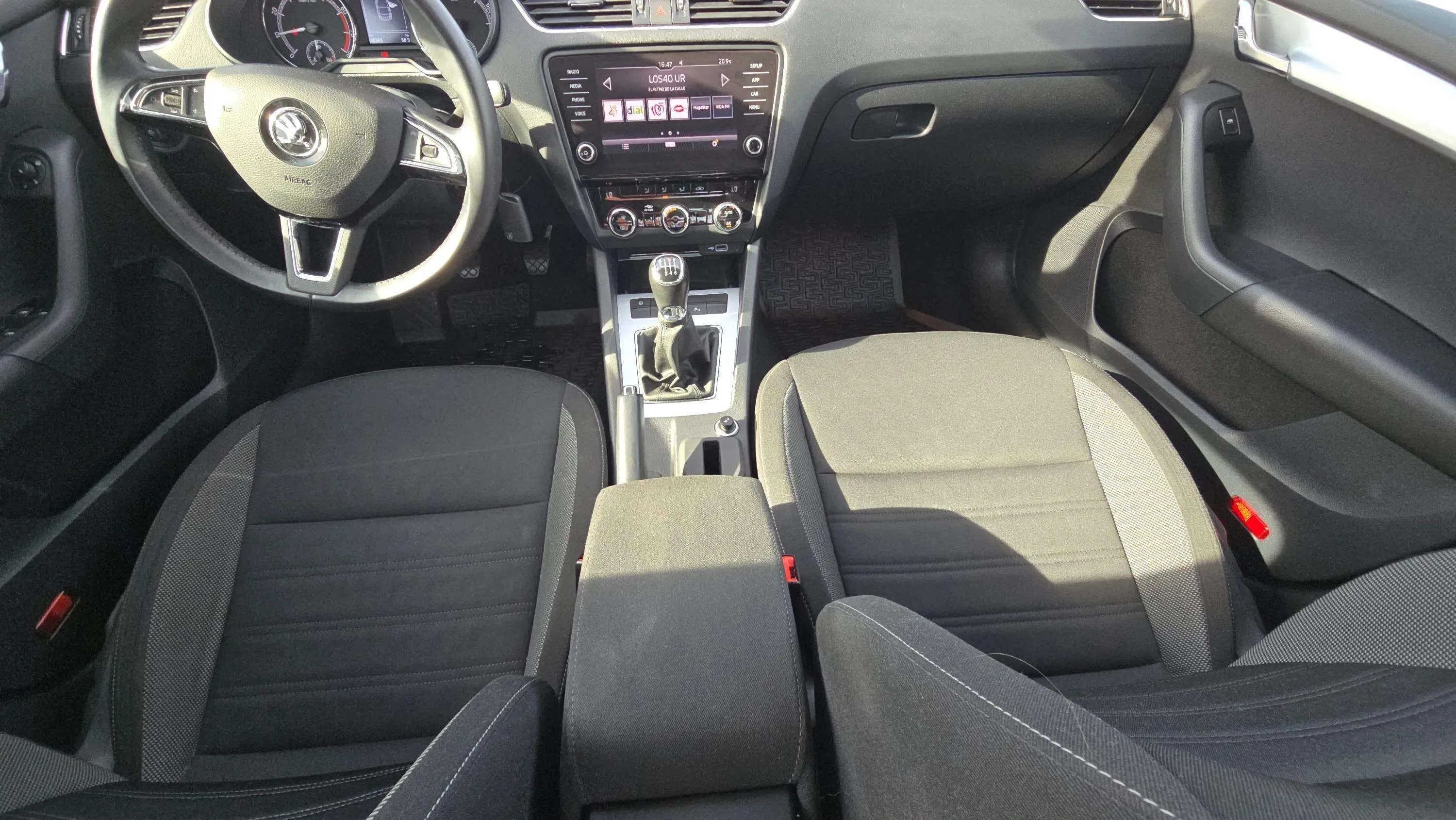 Škoda Octavia 1.5 TSI Style - foto 28