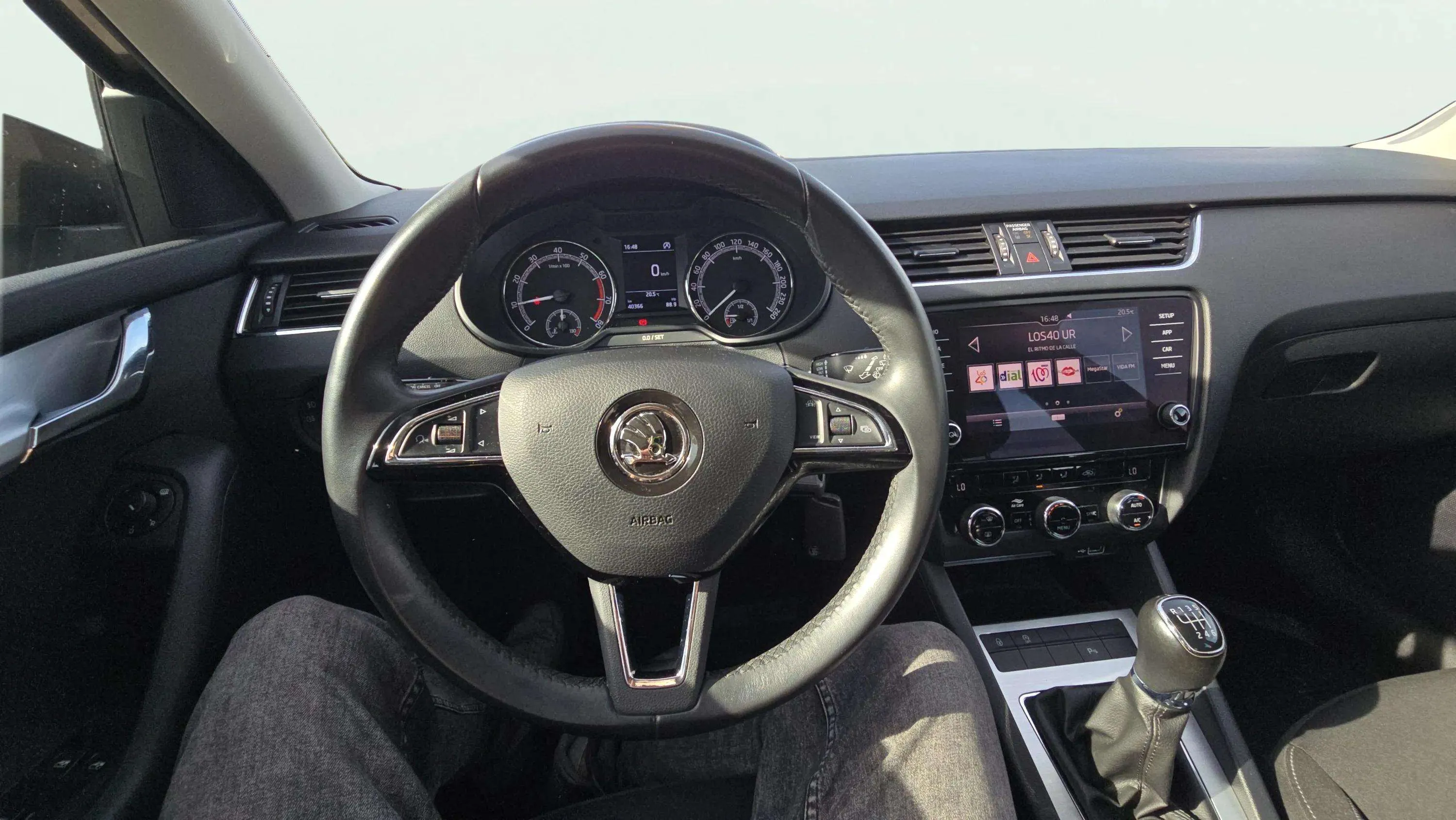Škoda Octavia 1.5 TSI Style - foto 15