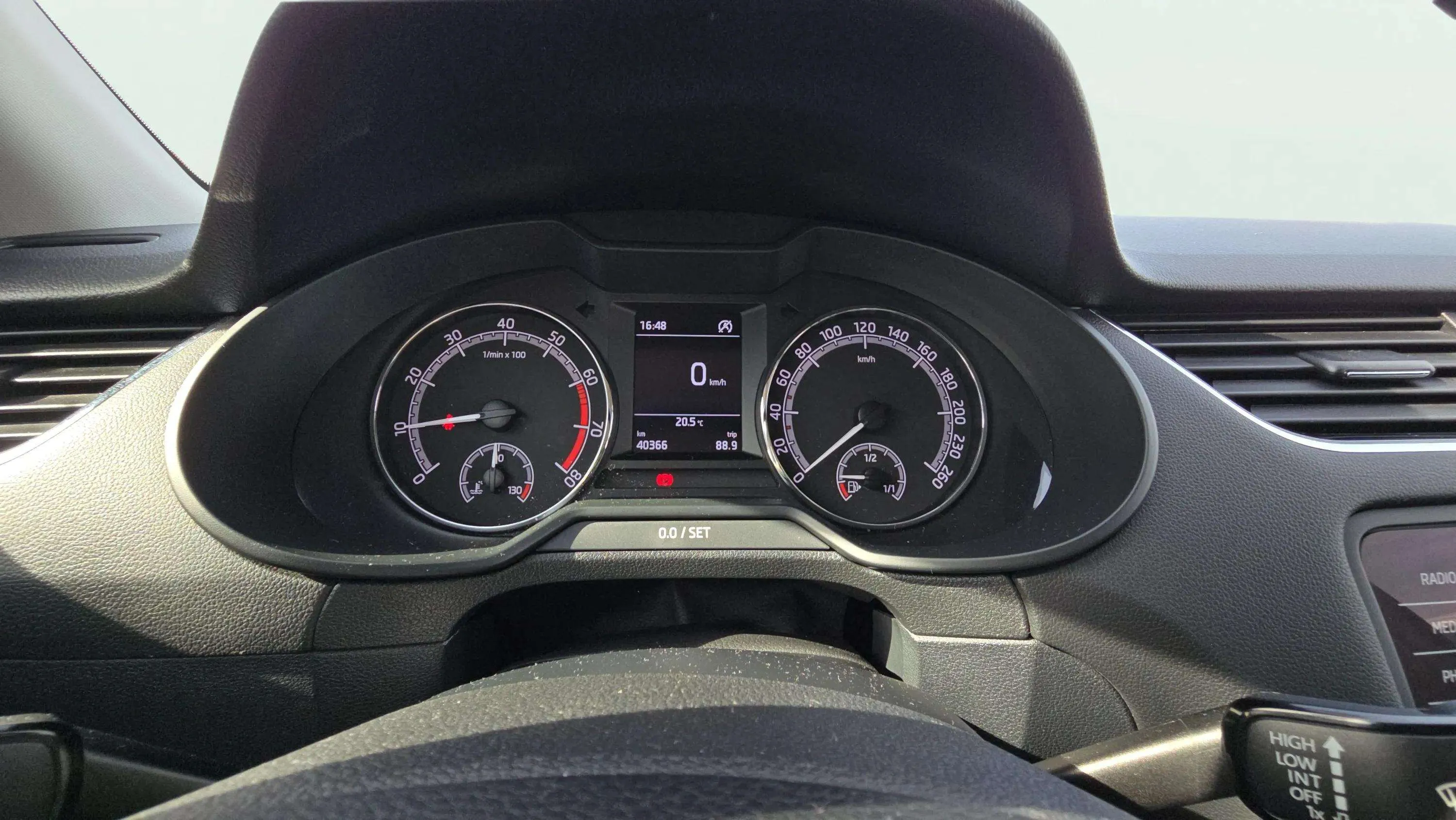 Škoda Octavia 1.5 TSI Style - foto 17