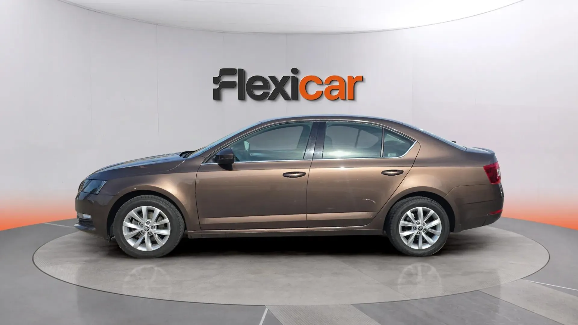 Škoda Octavia 1.5 TSI Style - foto 2