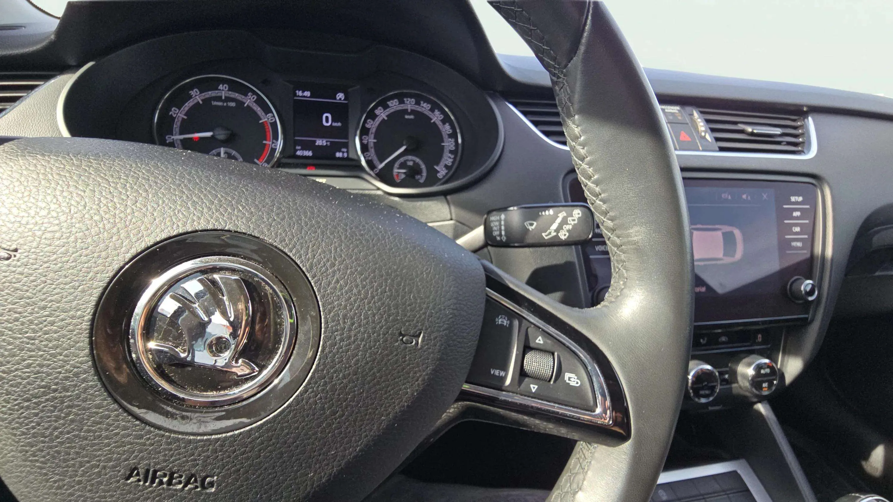 Škoda Octavia 1.5 TSI Style - foto 23