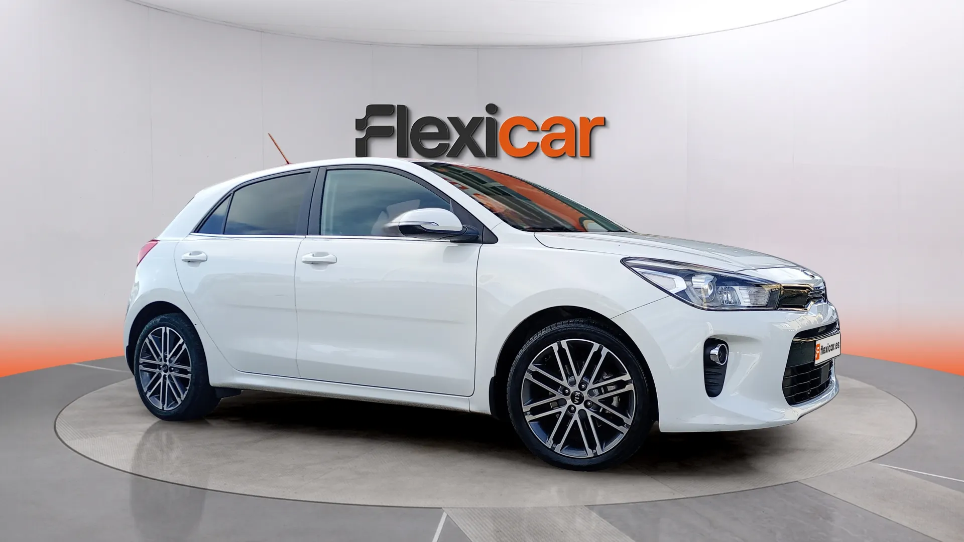 Kia Rio 1.0 T-GDi Tech - foto 13