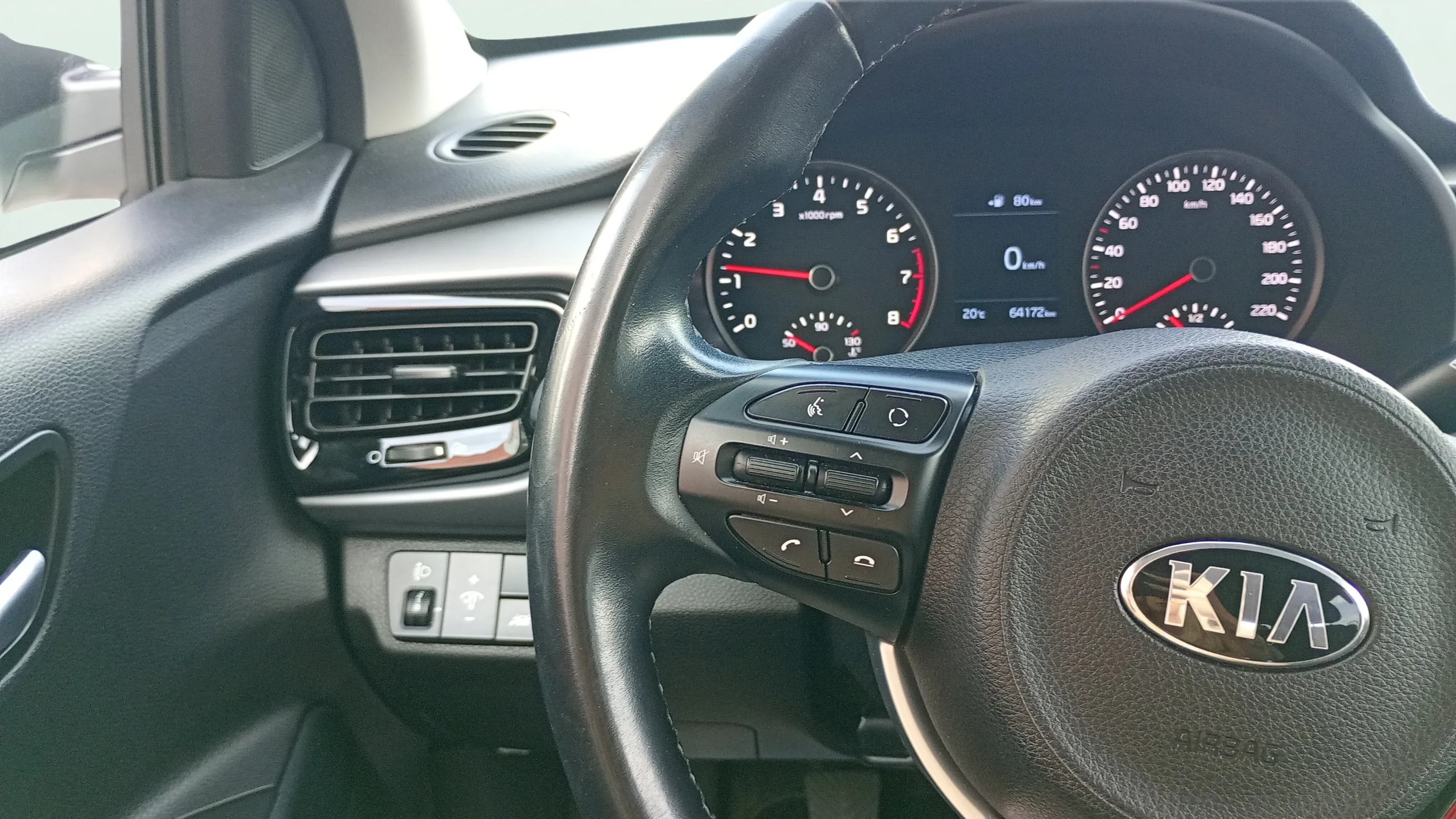 Kia Rio 1.0 T-GDi Tech - foto 18