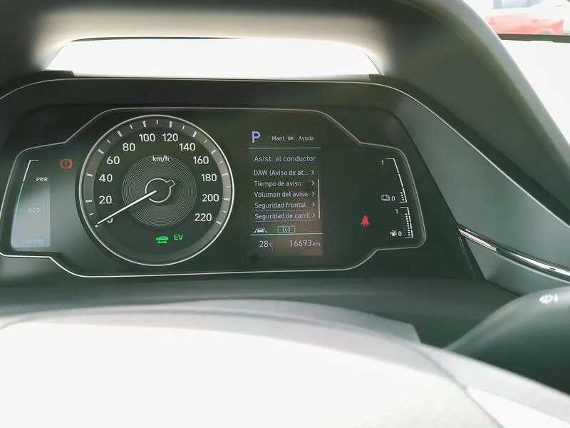 Hyundai Ioniq 1.6 GDI HEV Klass DCT - foto 18