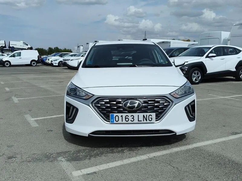 Hyundai Ioniq 1.6 GDI HEV Klass DCT - foto 9