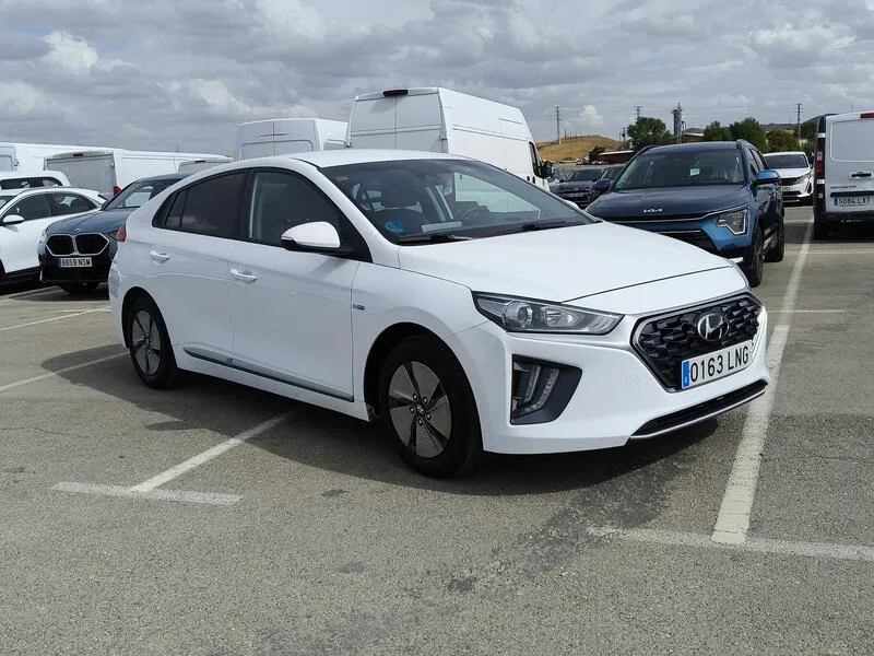Hyundai Ioniq 1.6 GDI HEV Klass DCT - foto 8