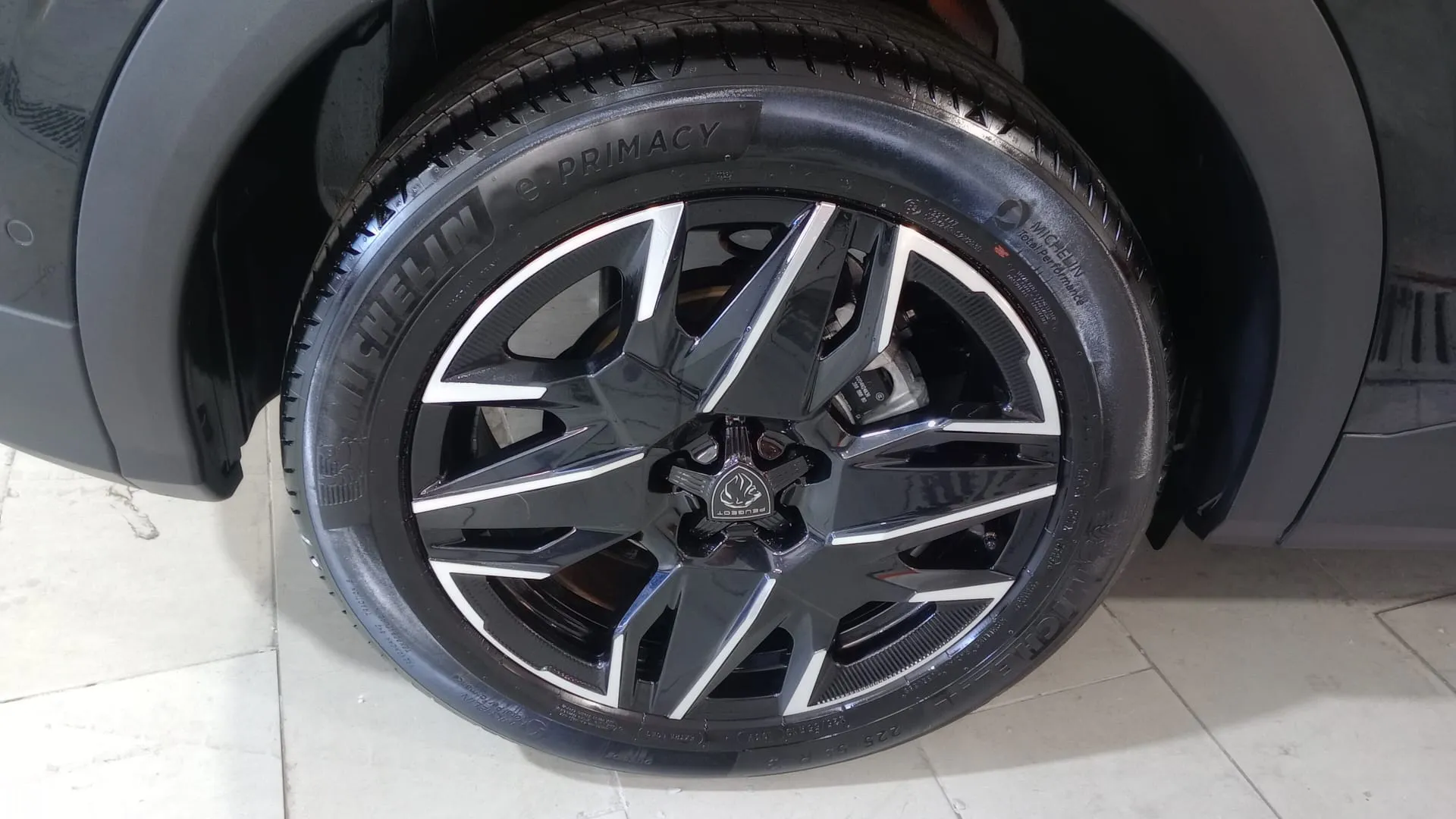 Peugeot 3008 1.2 Allure eDCS6 - foto 16
