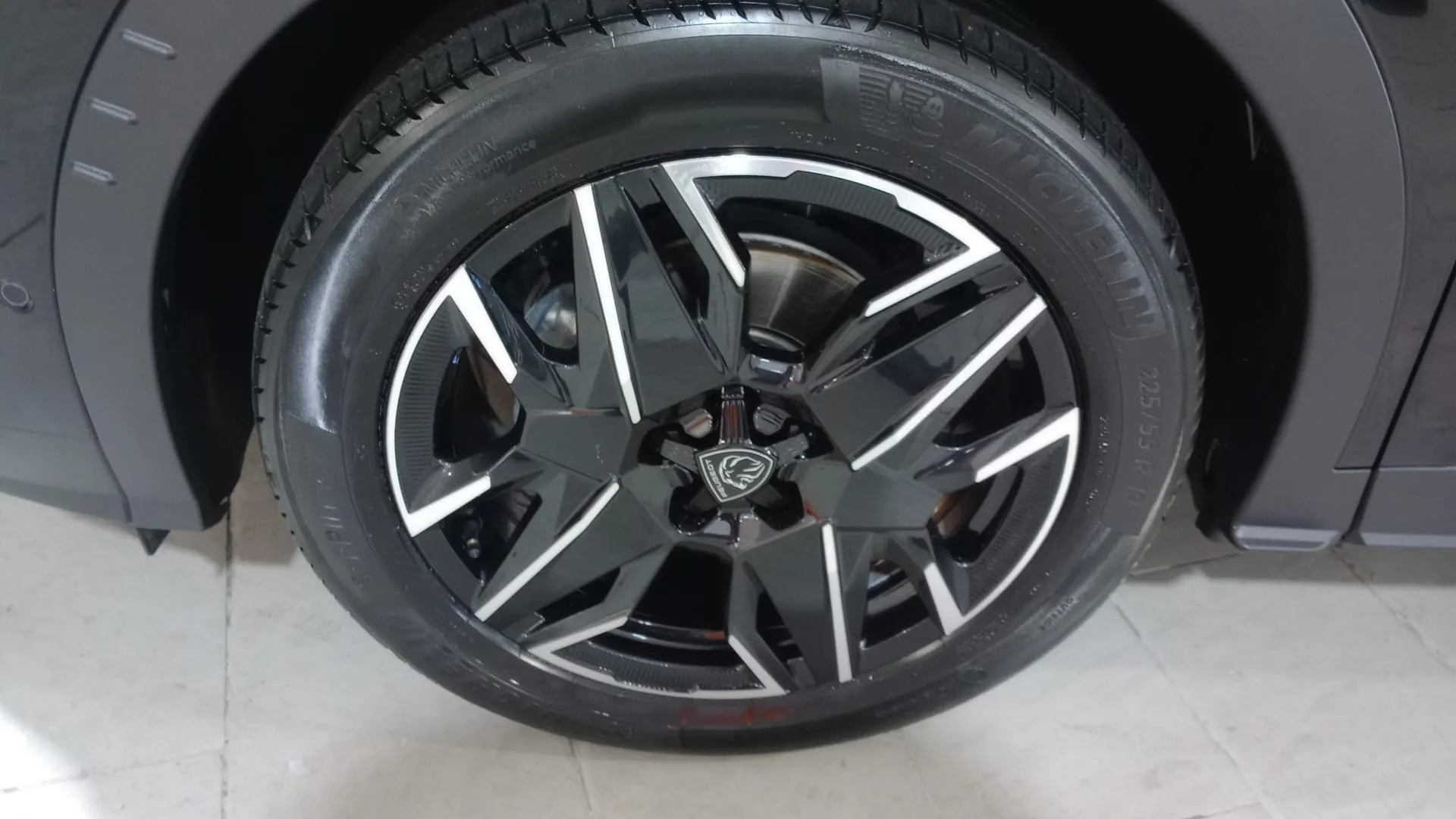 Peugeot 3008 1.2 Allure eDCS6 - foto 18