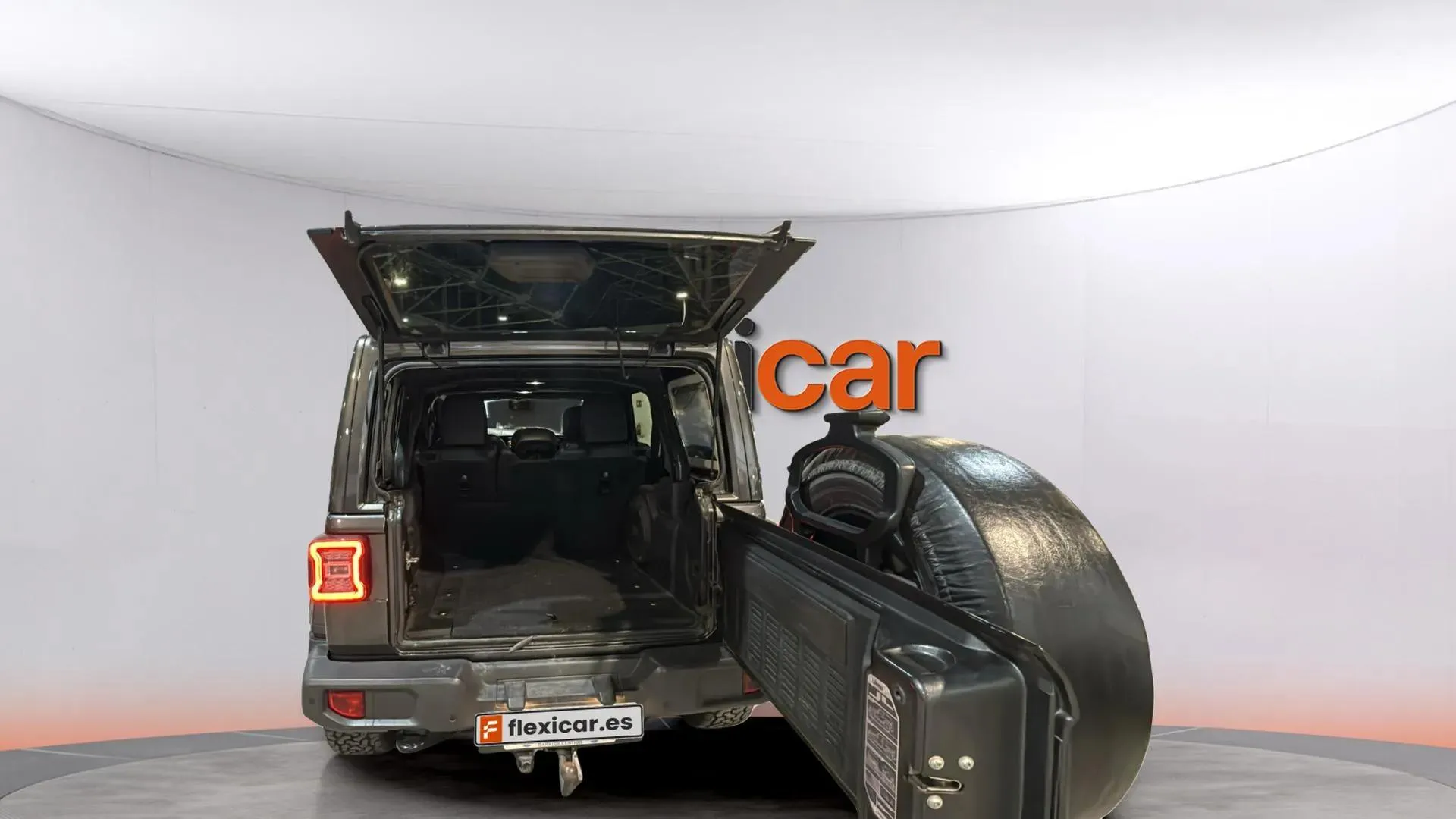 Jeep Wrangler 2.8 CRD Sahara - foto 8