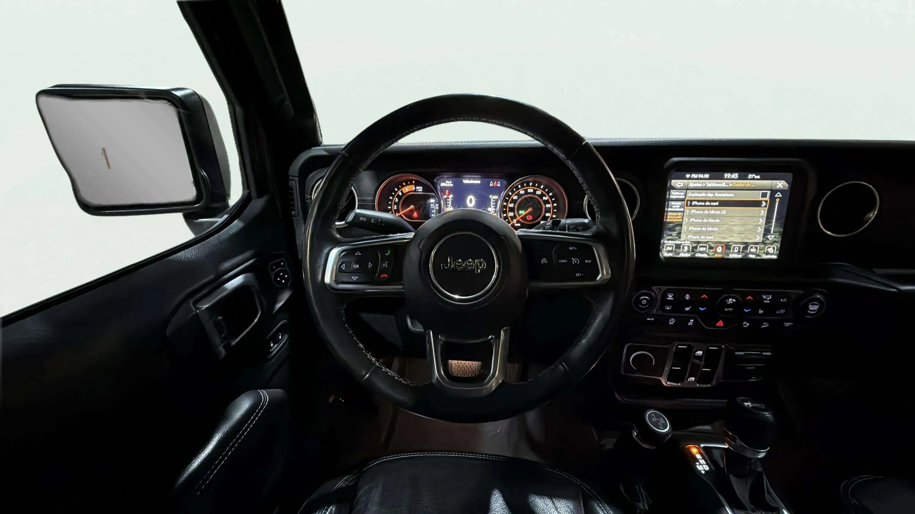 Jeep Wrangler 2.8 CRD Sahara - foto 11