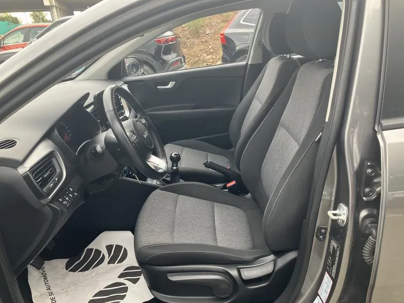 Kia Stonic 1.2 DPi Concept - foto 12