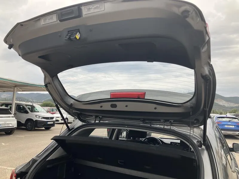 Kia Stonic 1.2 DPi Concept - foto 32