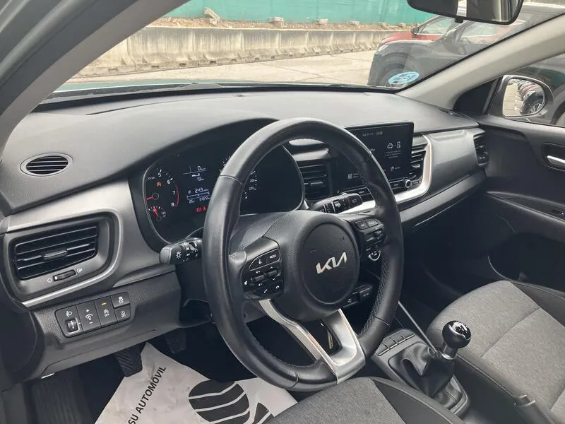 Kia Stonic 1.2 DPi Concept - foto 10