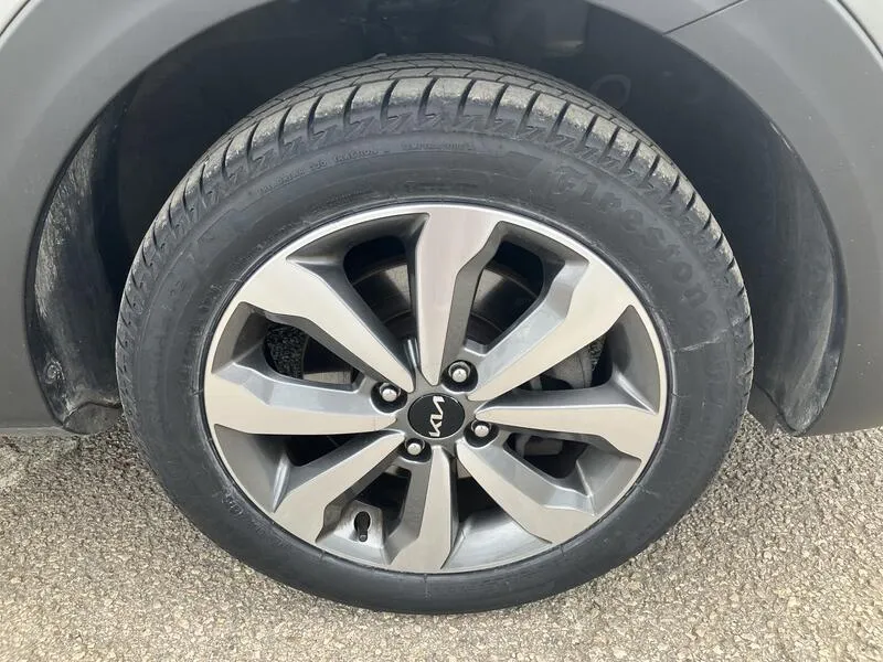 Kia Stonic 1.2 DPi Concept - foto 35