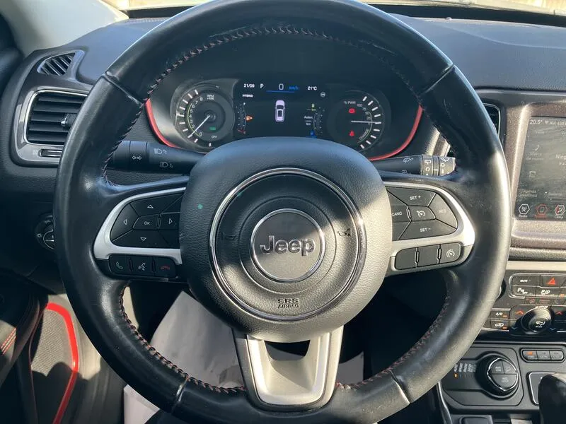 Jeep Compass 1.3 PHEV Trailhawk AWD - foto 17