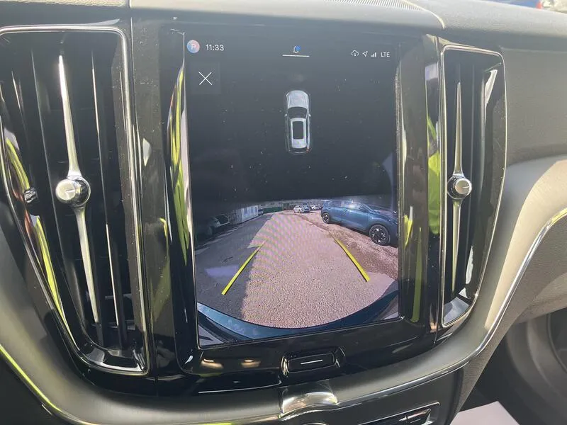 Volvo XC60 2.0 B4 D Core - foto 41