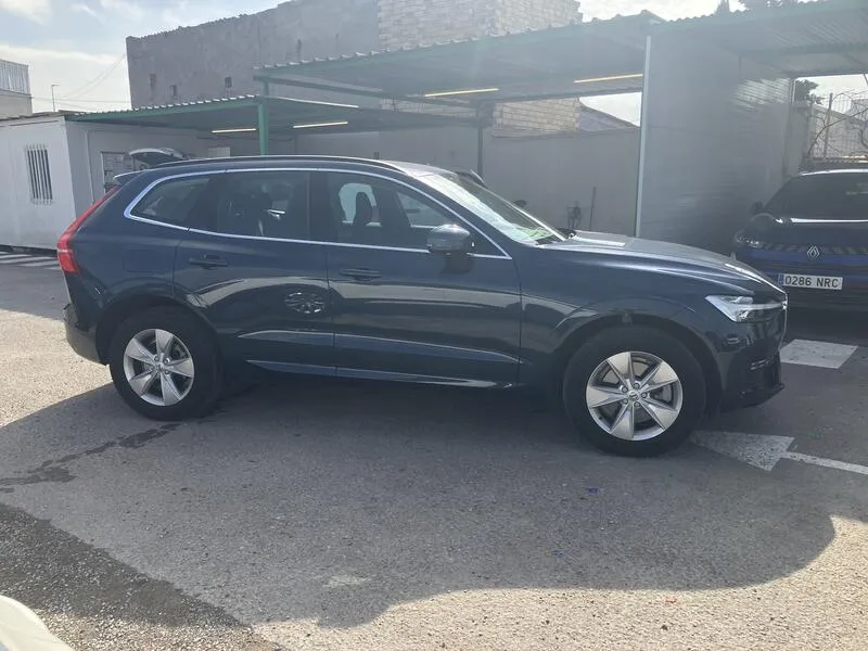 Volvo XC60 2.0 B4 D Core - foto 7