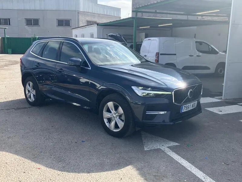Volvo XC60 2.0 B4 D Core - foto 8