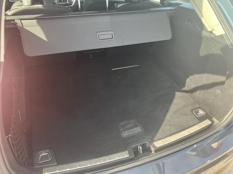 Volvo XC60 2.0 B4 D Core - foto 20