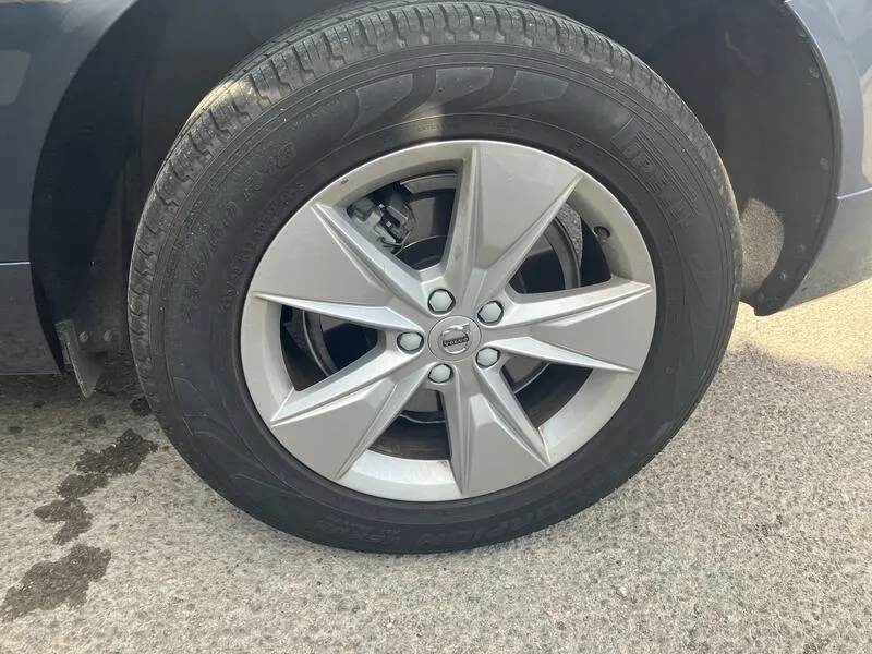 Volvo XC60 2.0 B4 D Core - foto 14