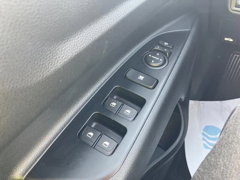 Kia Stonic 1.0 T-GDi MHEV - foto 24