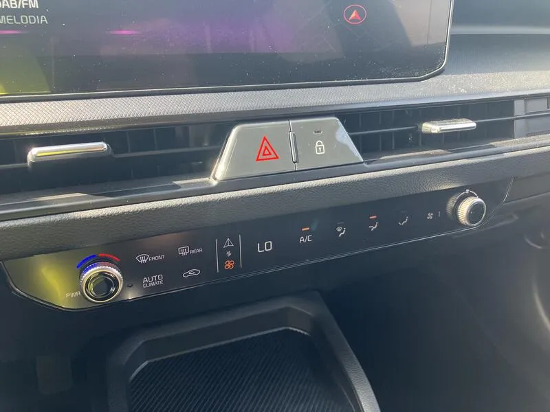 Kia Stonic 1.0 T-GDi MHEV - foto 31