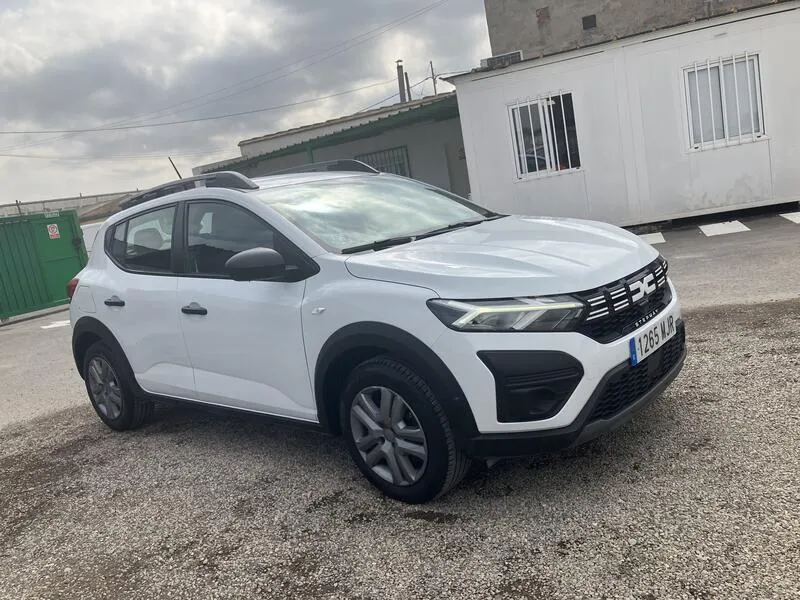 Dacia Sandero Stepway Essential 1.0 TCe - foto 8