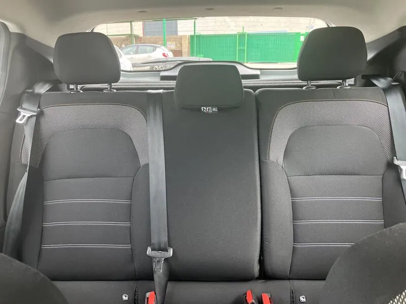 Dacia Sandero Stepway Essential 1.0 TCe - foto 38