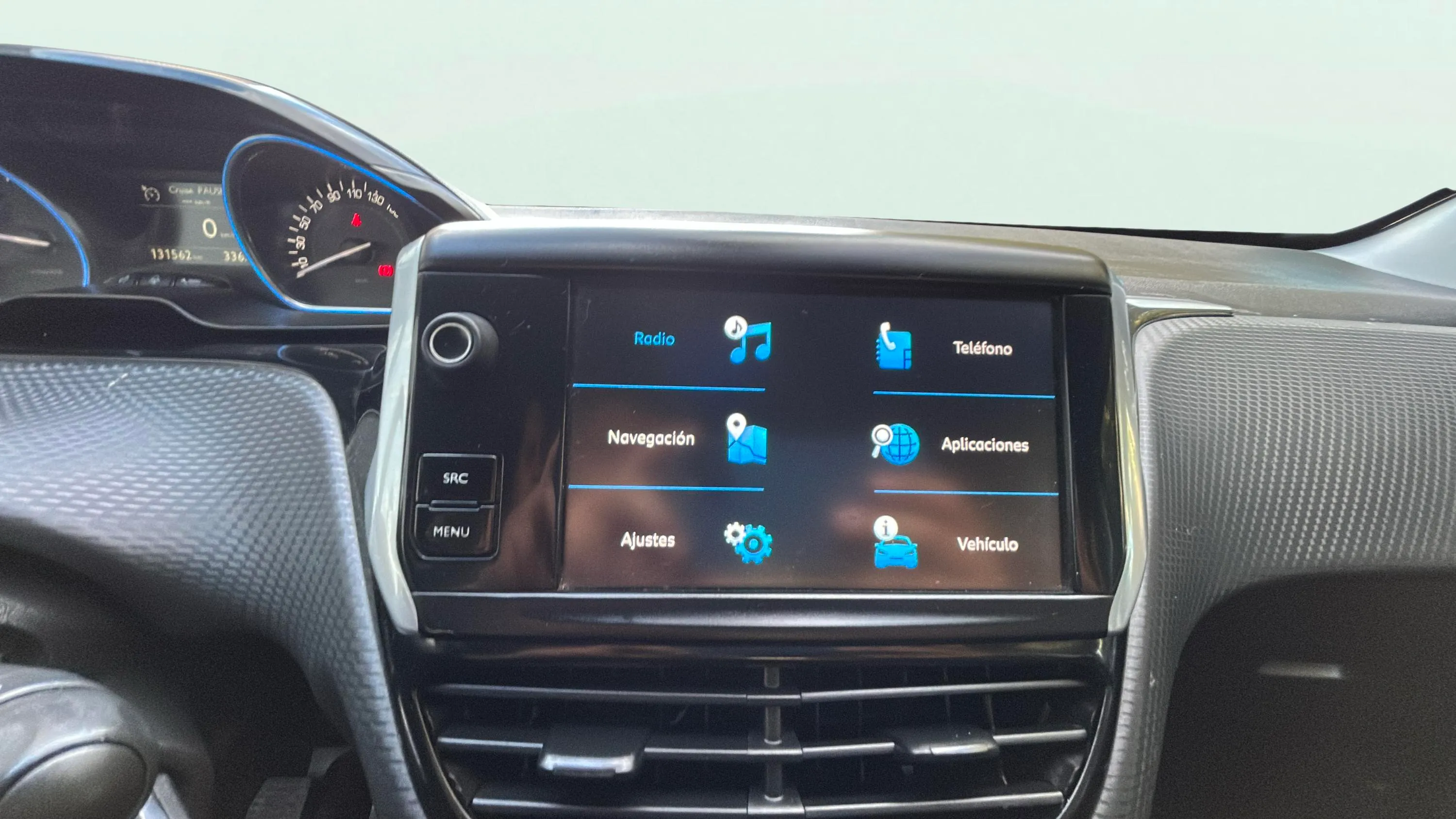 Peugeot 2008 Allure BlueHDi - foto 22