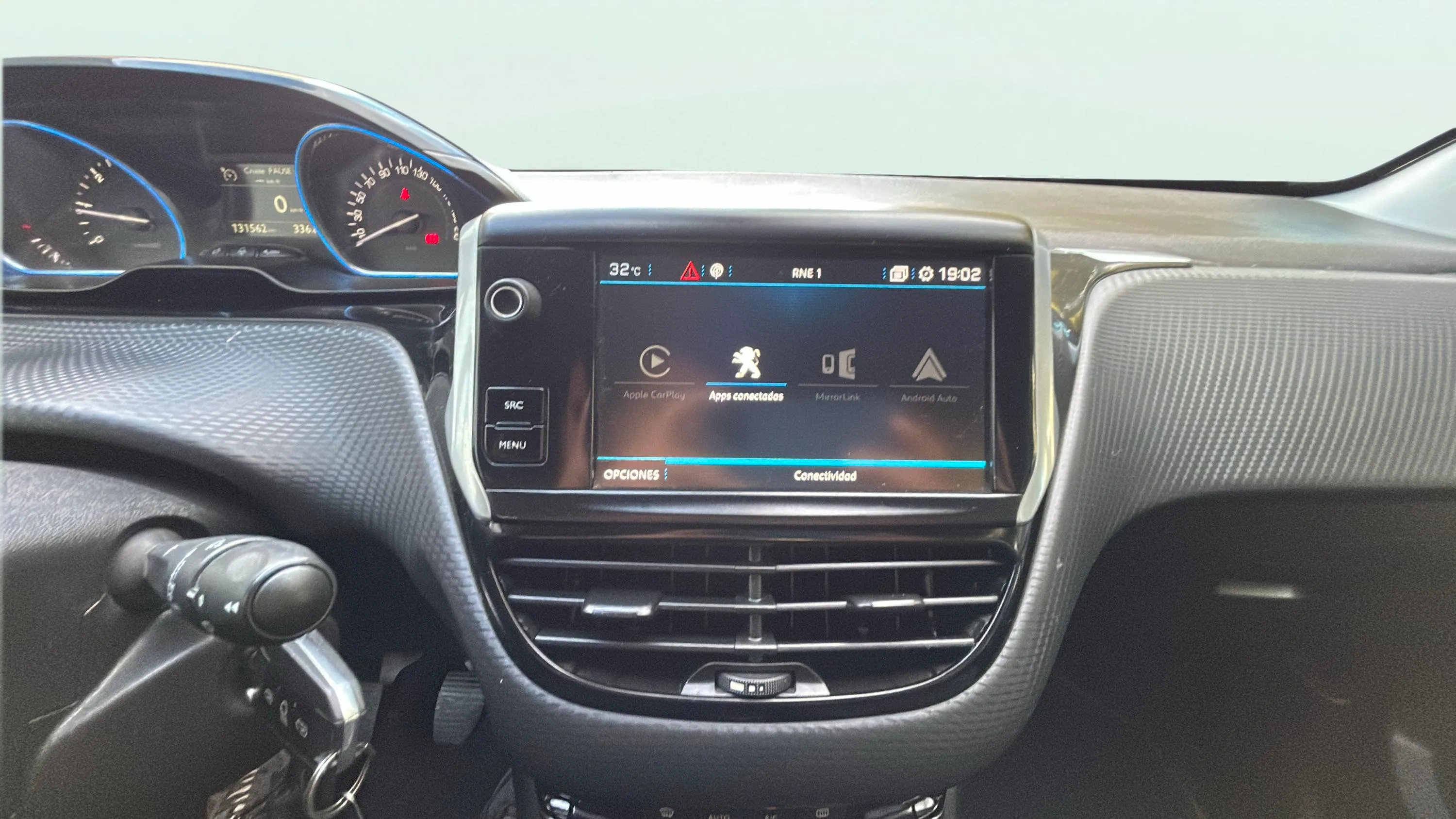 Peugeot 2008 Allure BlueHDi - foto 27