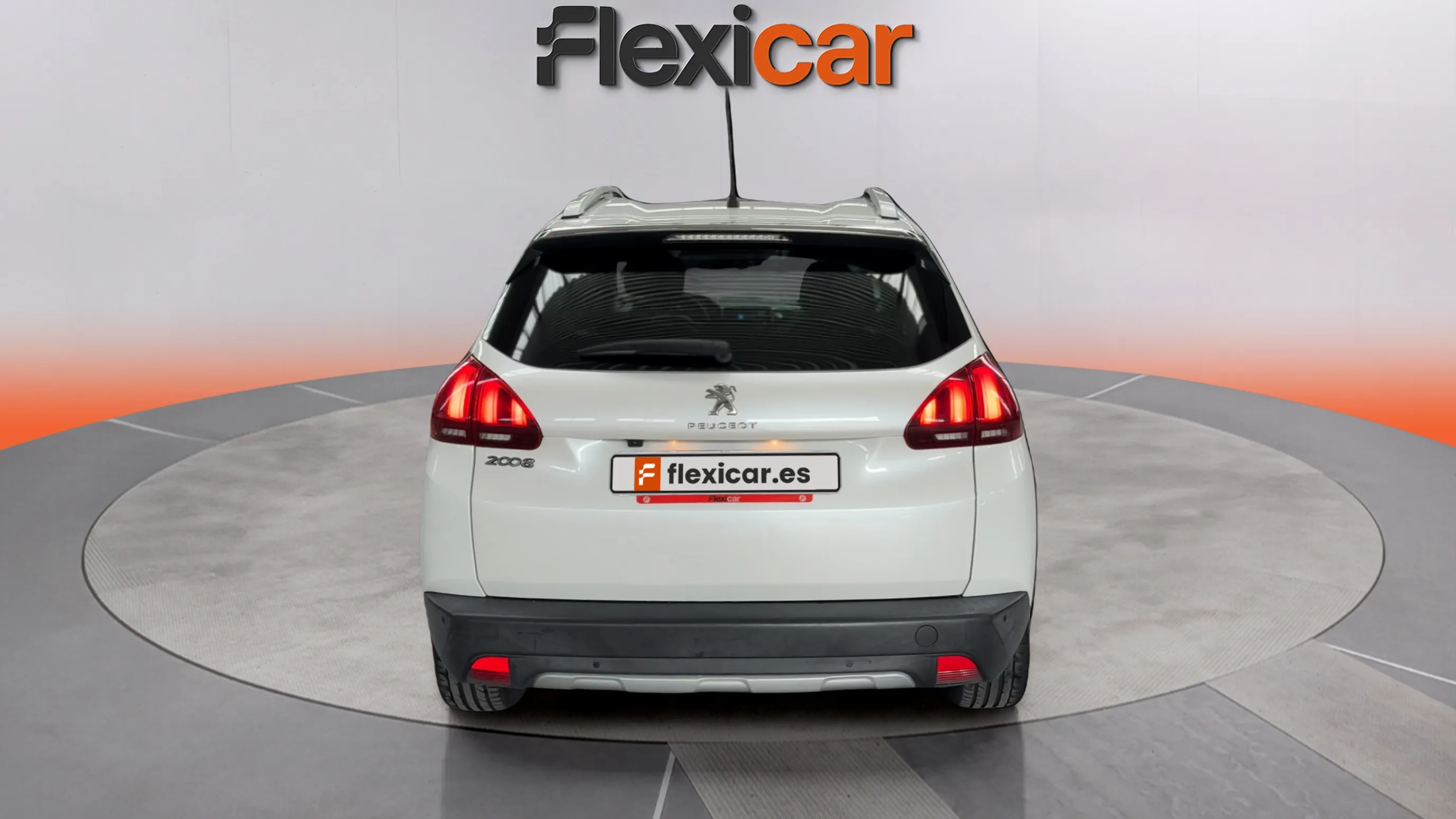 Peugeot 2008 Allure 1.2 PureTech - foto 6