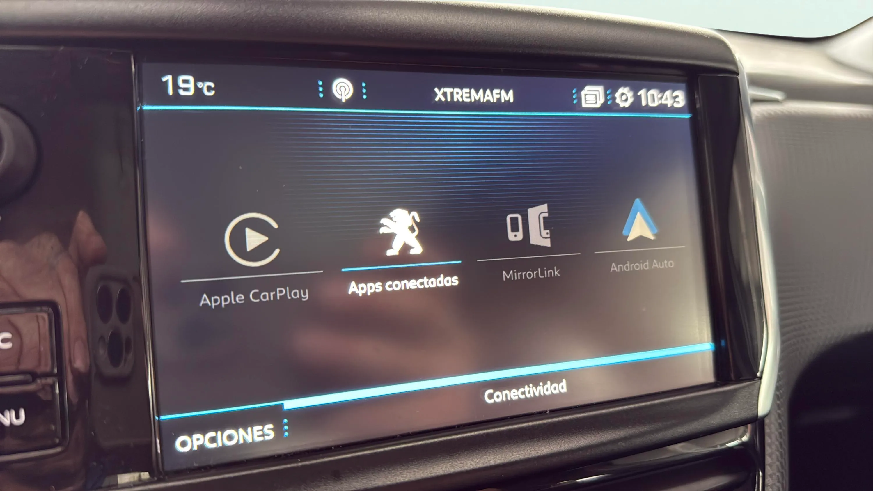 Peugeot 2008 Allure 1.2 PureTech - foto 26