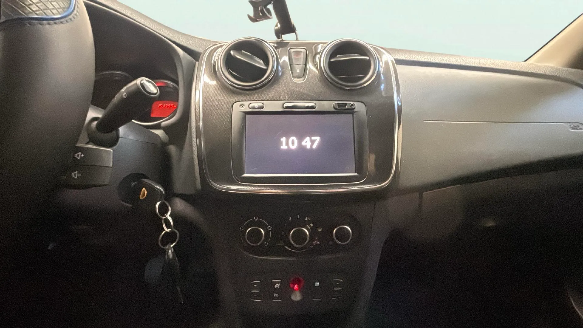 Dacia Sandero Comfort TCe - foto 13