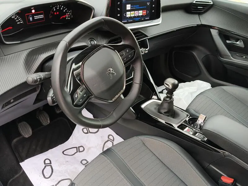 Peugeot 2008 Allure Pack 1.5 HDi MT6 E6d - foto 10