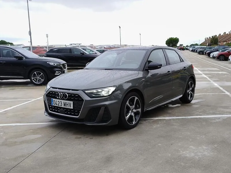 Audi A1 Sportback Adrenalin 30 TFSI S tron