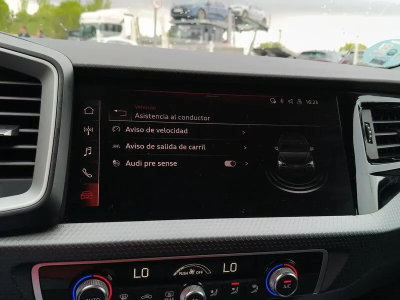 Audi A1 Sportback Adrenalin 30 TFSI S tron - foto 17