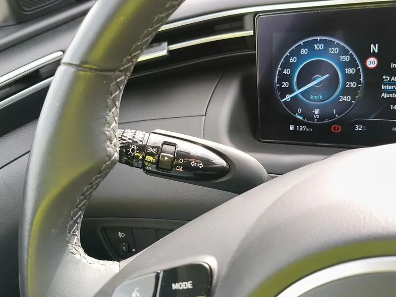 Hyundai Tucson 1.6 CRDi 48V Maxx - foto 27