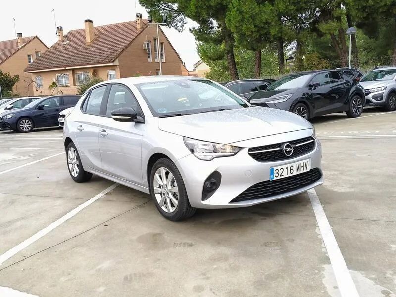Opel Corsa 1.2 - foto 8