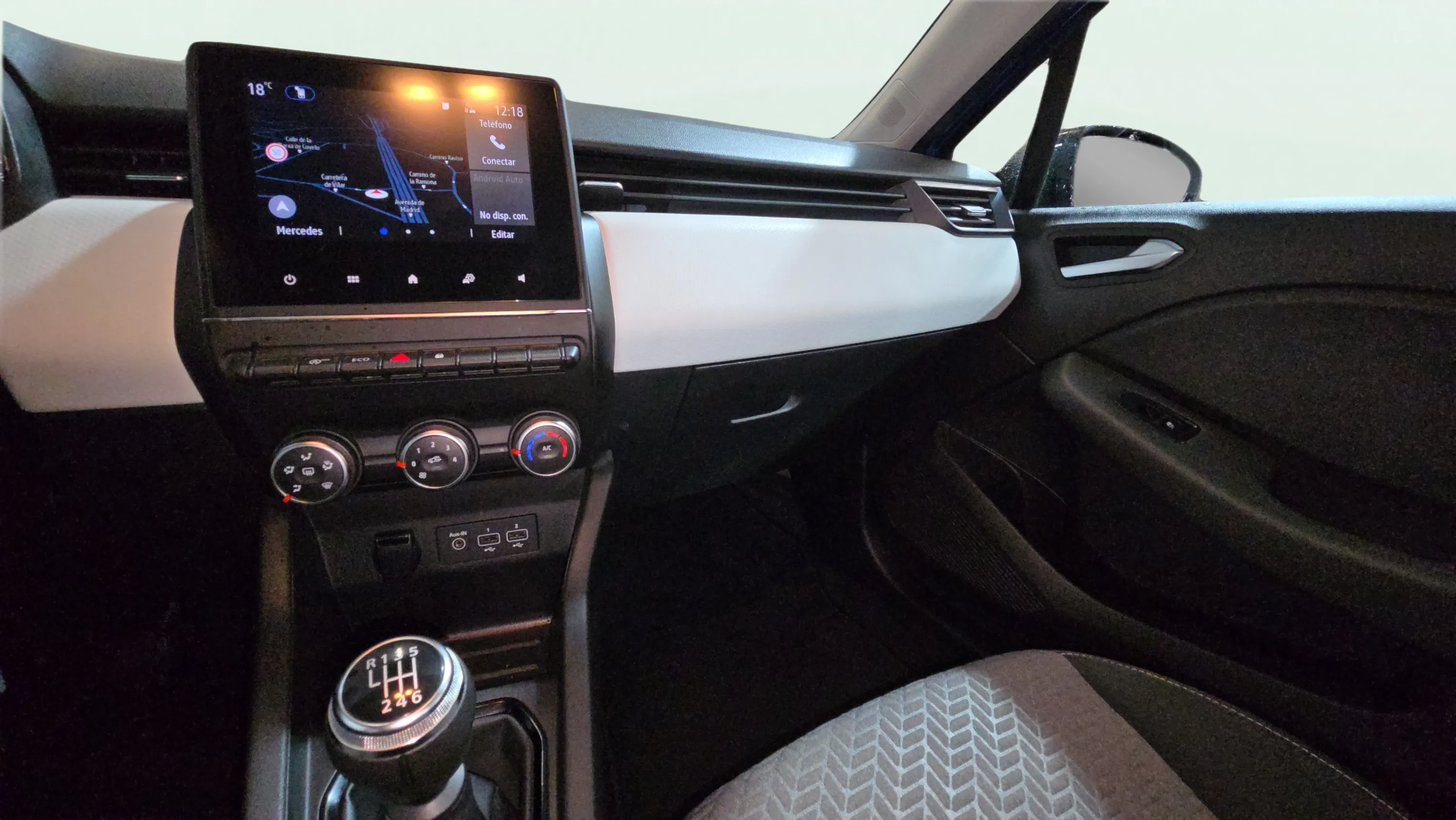 Renault Clio Evolution TCe - foto 15