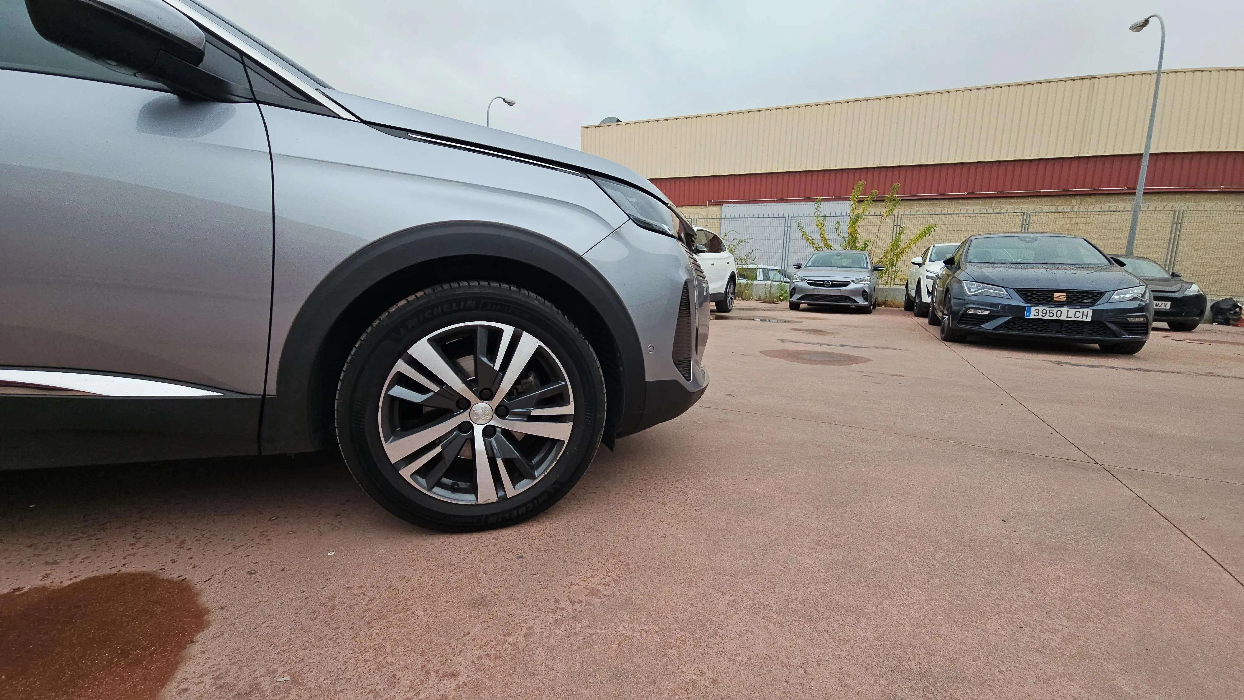 Peugeot 3008 1.2 PureTech Active Pack EAT8 - foto 11