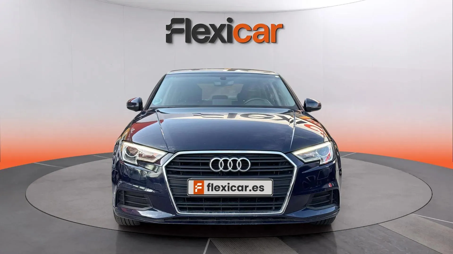 Audi A3 Sedan 30 TDI - foto 2